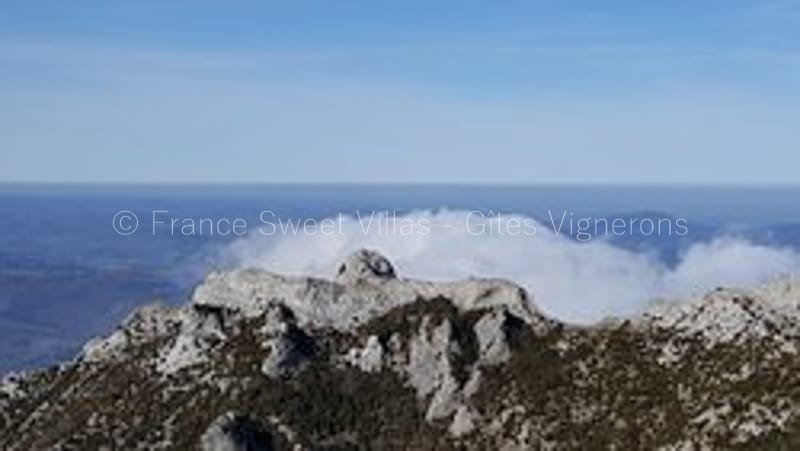 roquetaillade conilhac de la montagne 1 - A l'assaut du pech de Bugarach